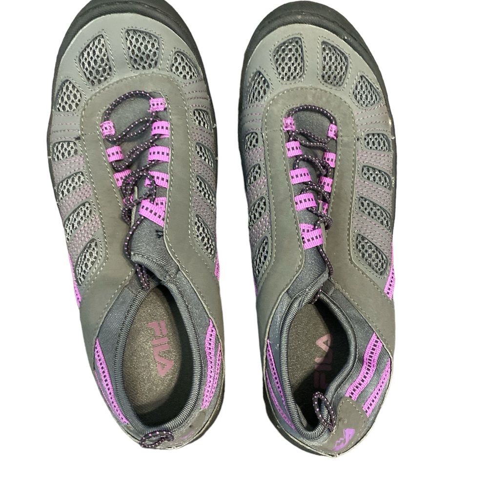 Fila Womens hiking shoe. Grey & purple, Size 9.5